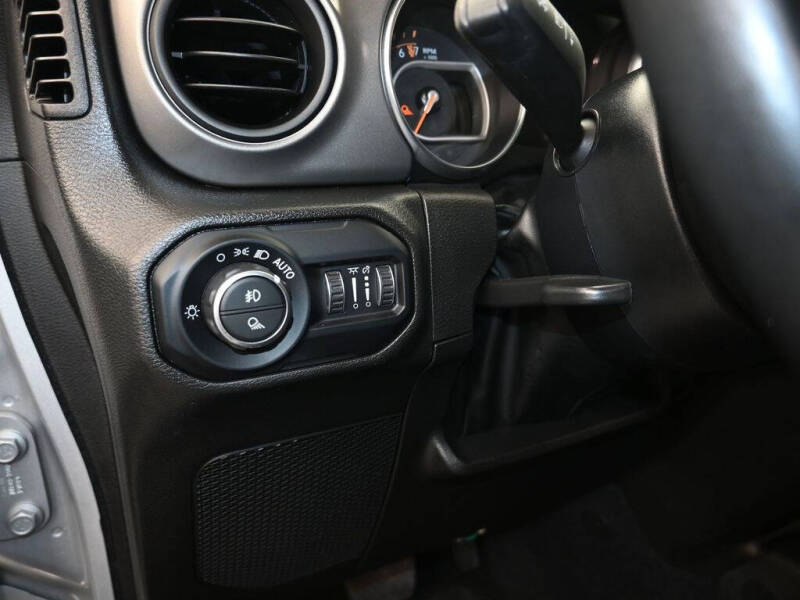 2022 Jeep Gladiator Willys