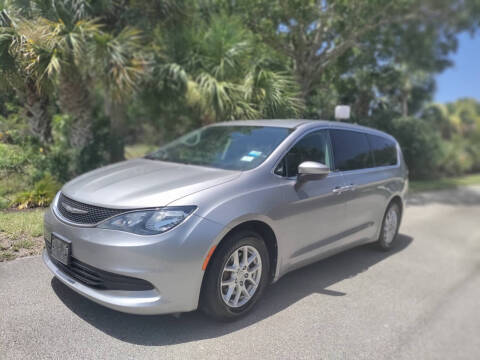 2017 Chrysler Pacifica LX