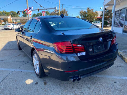 2013 BMW 5 Series 528i