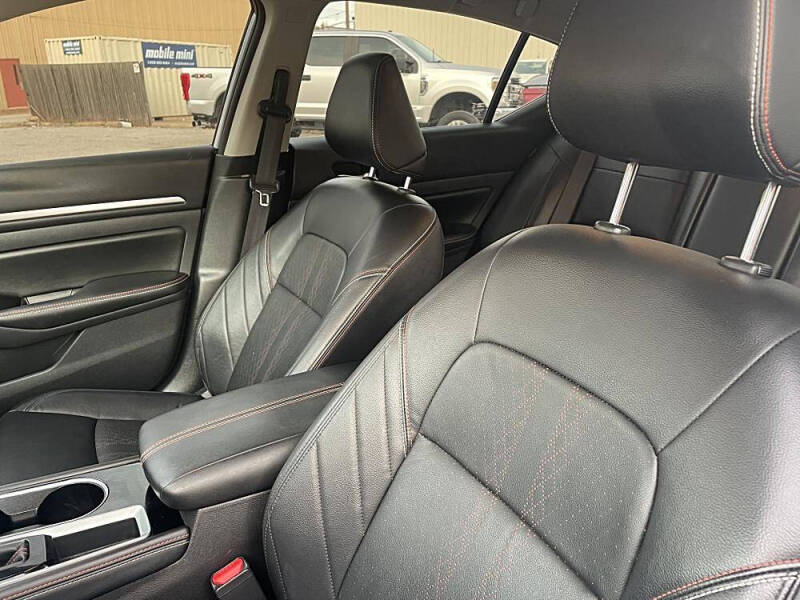 2024 Nissan Altima 2.5 SR