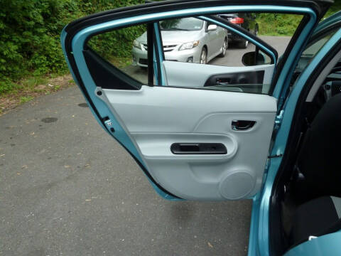 2012 Toyota Prius c Three