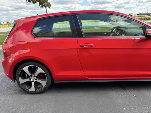 2016 Volkswagen Golf GTI S
