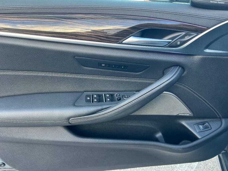 2018 BMW 5 Series 530i xDrive