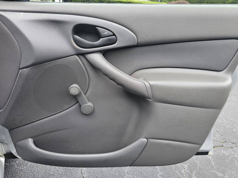 2002 Ford Focus LX