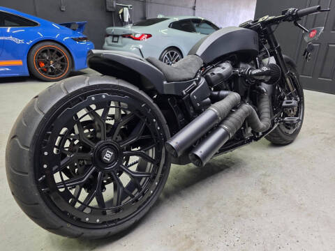 2020 Harley-Davidson Custom