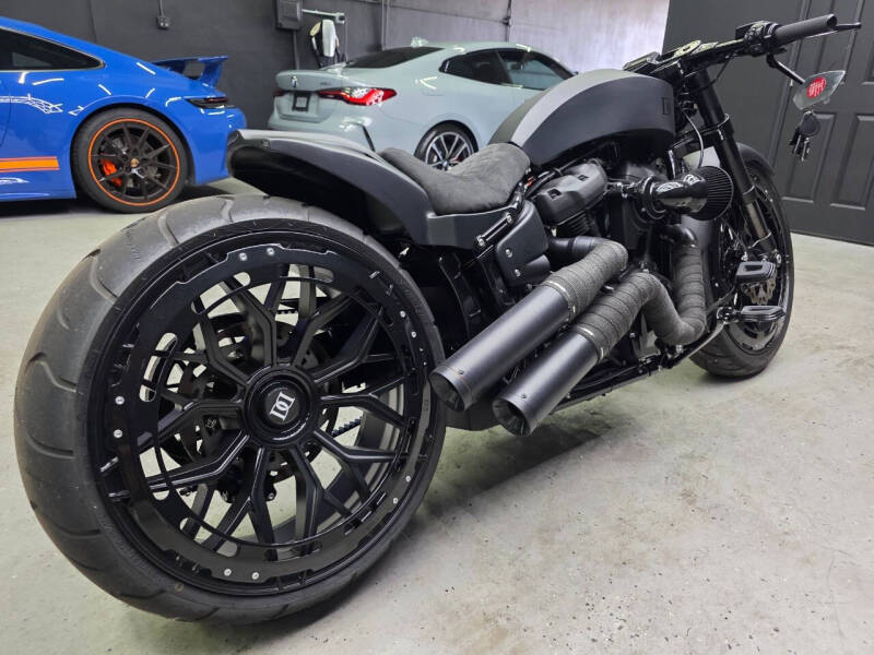 2020 Harley-Davidson Custom