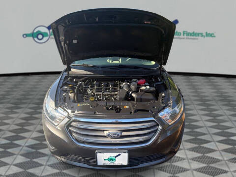 2018 Ford Taurus SE