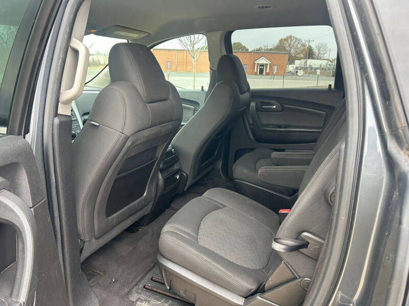 2010 Chevrolet Traverse LT