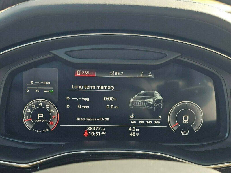 2019 Audi Q8 quattro Prestige 55 TFSI