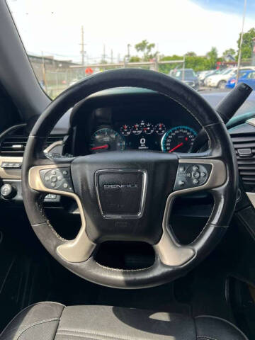 2017 GMC Yukon Denali