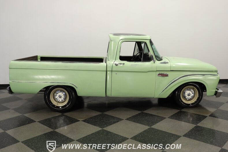 1966 Ford F-100