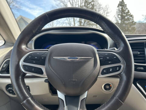 2019 Chrysler Pacifica Touring Plus