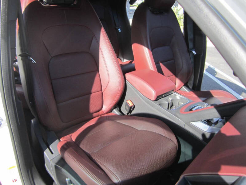 2021 Jaguar E-PACE 300 Sport