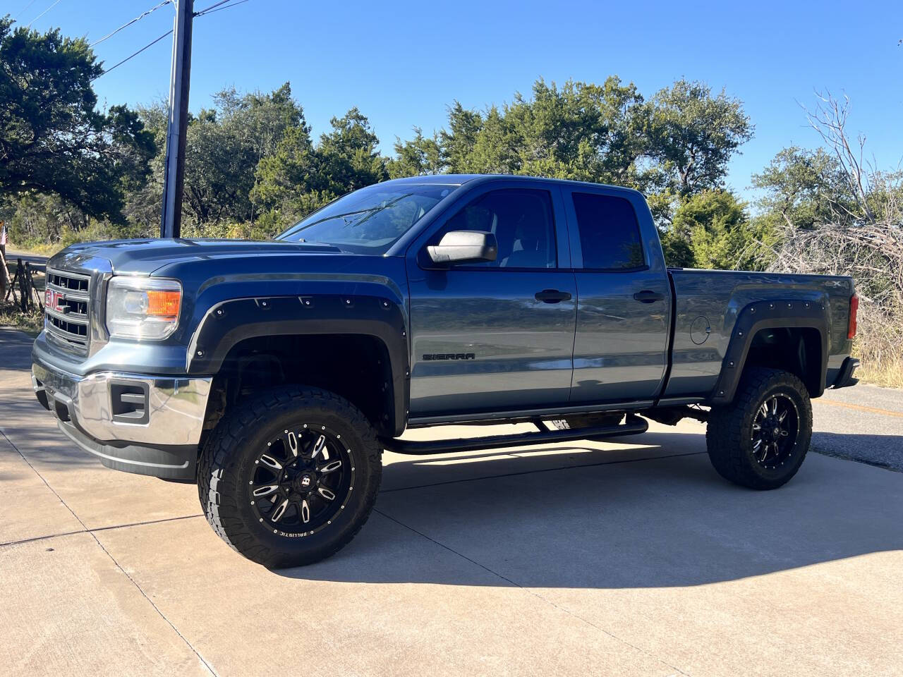 Used Car 2014 Gmc Sierra 1500  Base 4x4 4dr Double Cab 6.5 Ft. Sb For Sale Under $20,000 In Austin, Texas