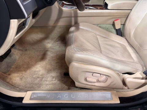 2011 Jaguar XF