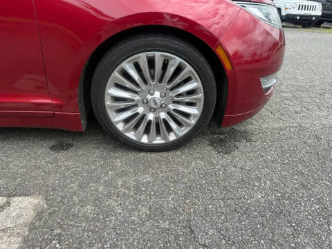 2013 Lincoln MKZ
