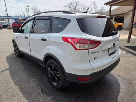2014 Ford Escape S