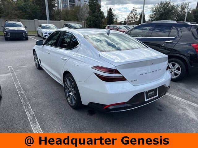 2022 Genesis G70