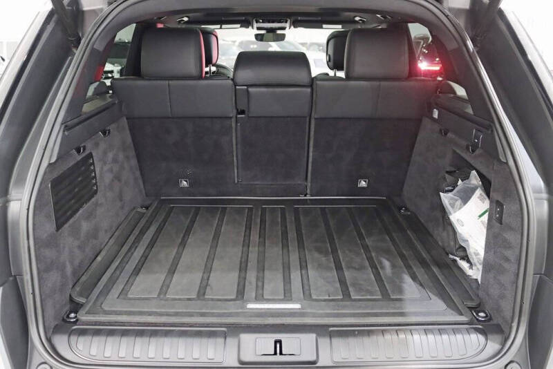 2020 Land Rover Range Rover Sport HST