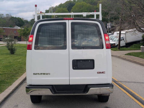 2020 GMC Savana 2500