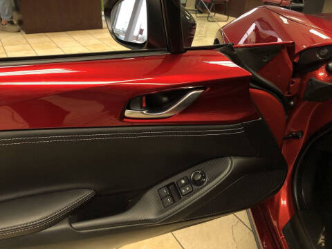 2025 Mazda MX-5 Miata Club