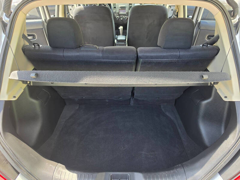 2012 Nissan Versa 1.8 S