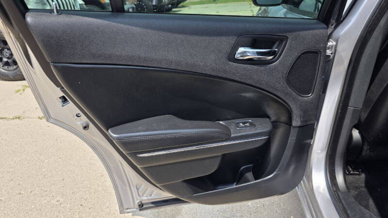 2014 Dodge Charger SXT