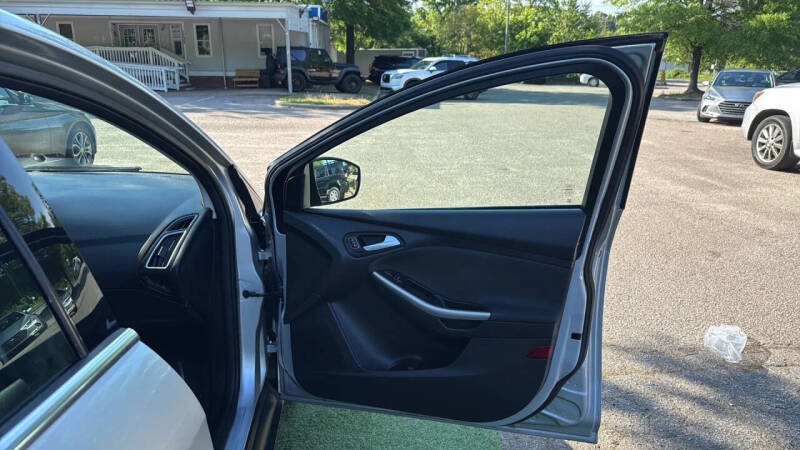 2018 Ford Focus Titanium
