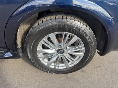 2020 Infiniti QX80 Luxe