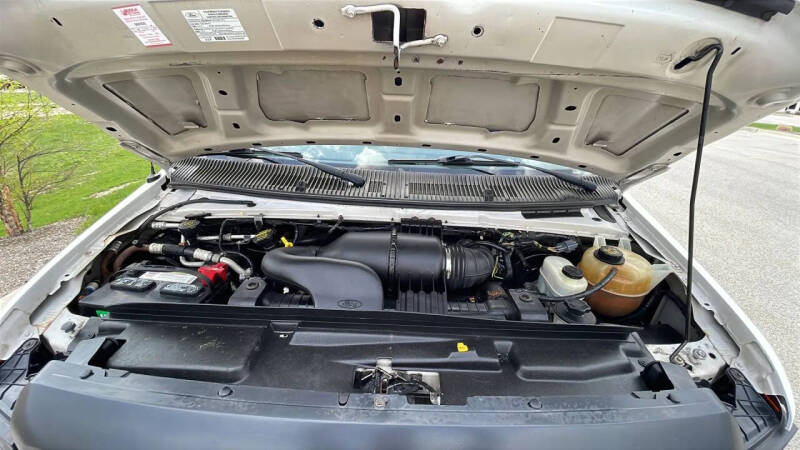 2013 Ford E-Series E-350 SD
