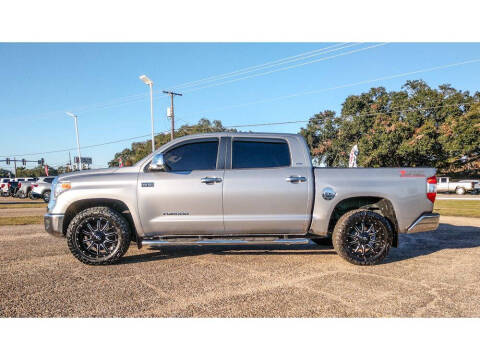 2016 Toyota Tundra SR5