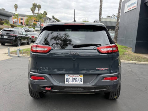 2018 Jeep Cherokee Trailhawk