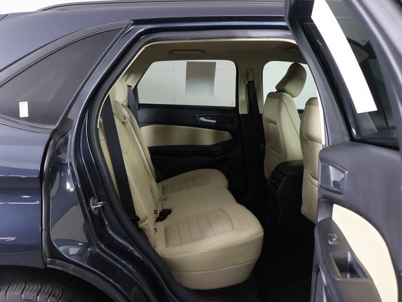 2024 Ford Edge SE
