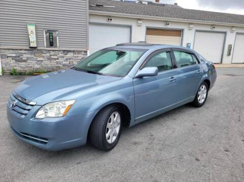 2006 Toyota Avalon for sale at J & E AUTOMALL in Pelham NH
