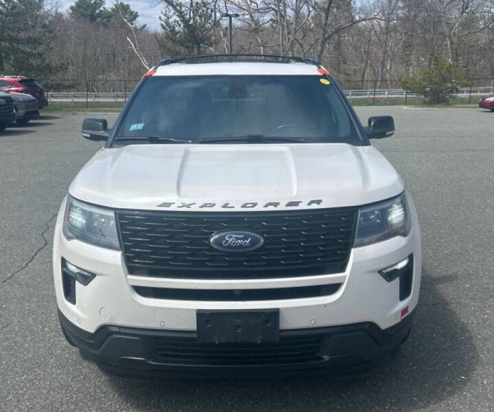 2018 Ford Explorer Sport