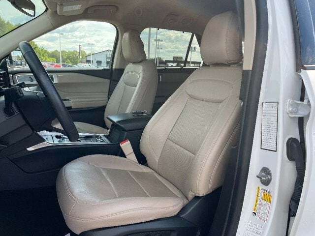 2023 Ford Explorer 48