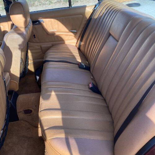 1982 Mercedes-Benz 300-Class