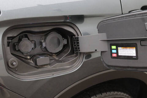 2025 Mitsubishi Outlander PHEV SEL