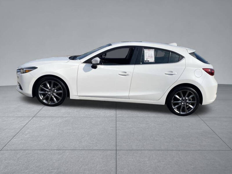 2018 Mazda MAZDA3 Grand Touring