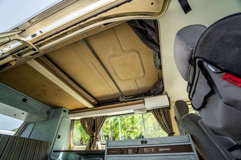 1982 Volkswagen Vanagon Camper