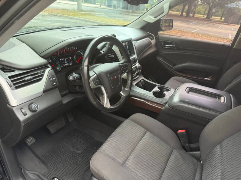 2020 GMC Yukon SLE