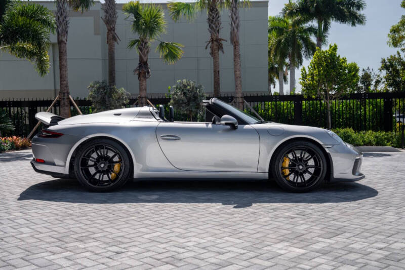 2019 Porsche 911 Speedster