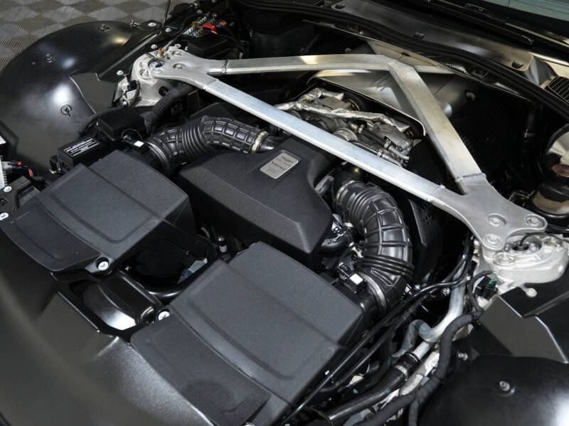 2020 Aston Martin Vantage