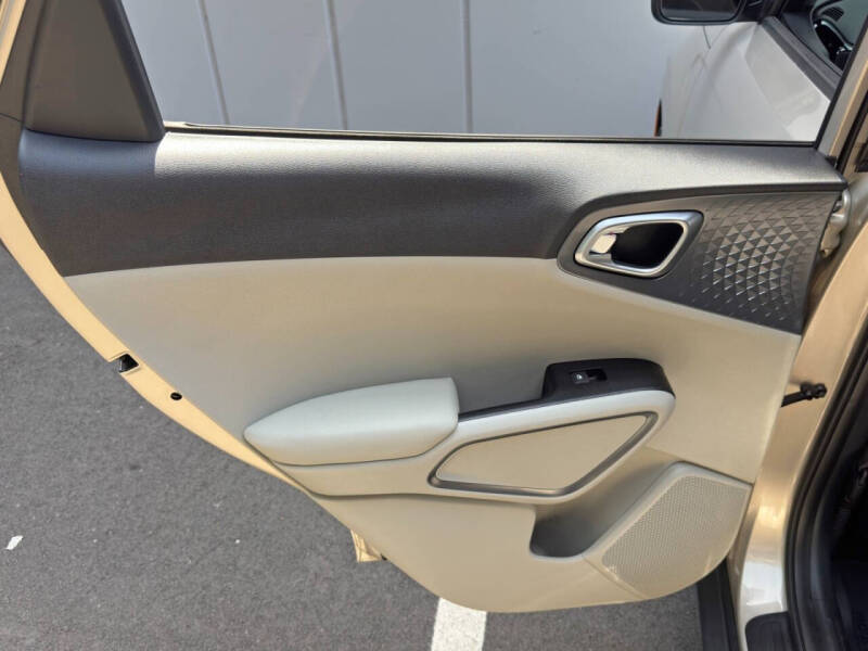 2020 Kia Soul EX