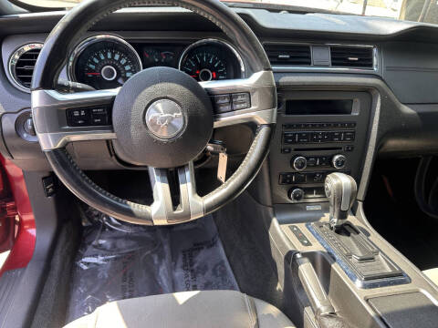 2014 Ford Mustang V6 Premium