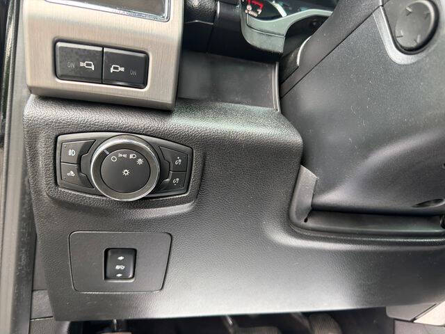 2017 Ford F-150 Platinum