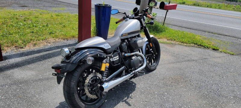 2015 Yamaha Bolt C- Spec