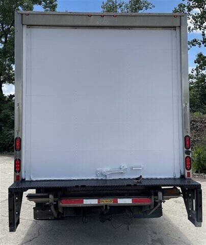 2019 Isuzu NPR HD