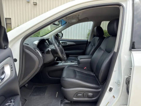 2017 Nissan Pathfinder
