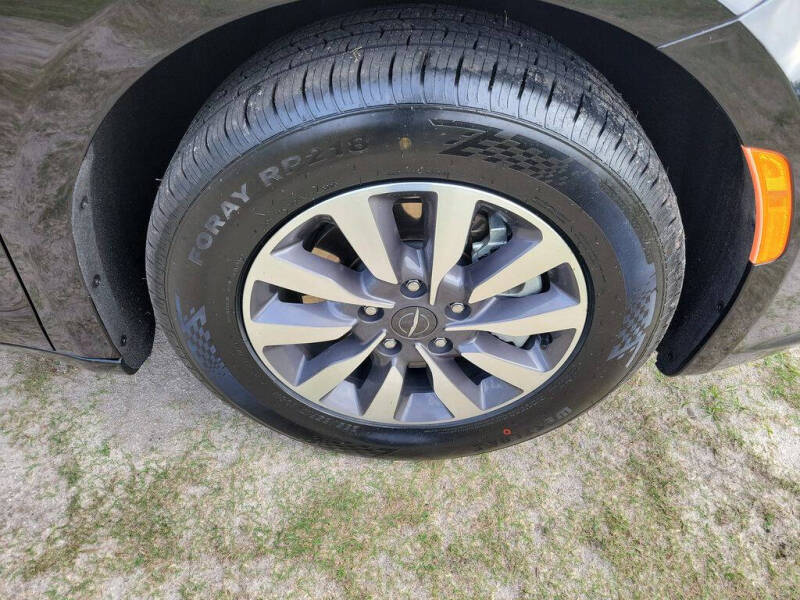 2024 Chrysler Pacifica Plug-In Hybrid Select